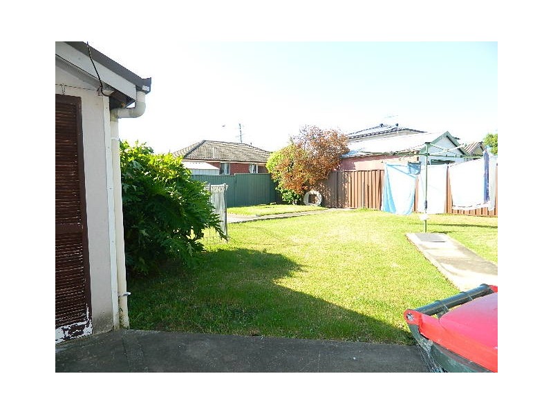 Fairfield West NSW 2165