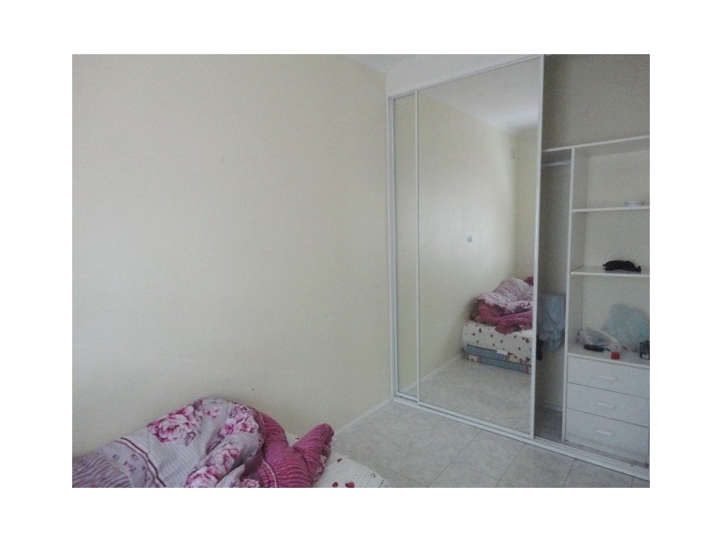 Fairfield West NSW 2165