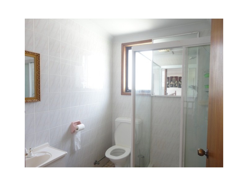 Fairfield West NSW 2165