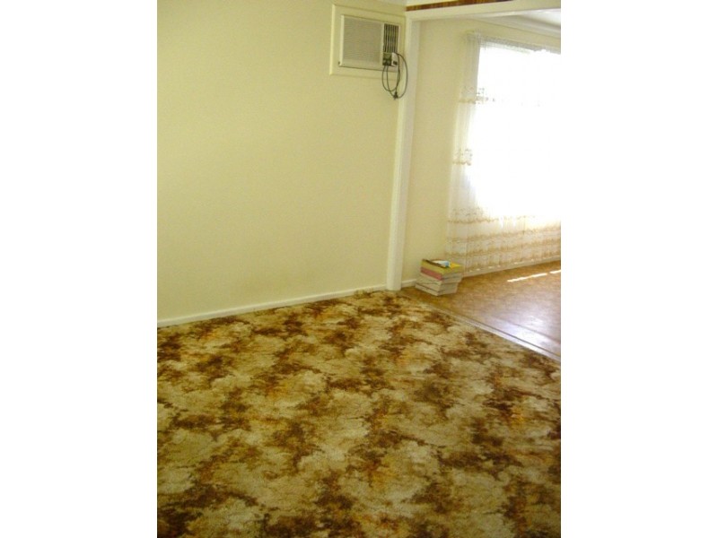 Fairfield West NSW 2165