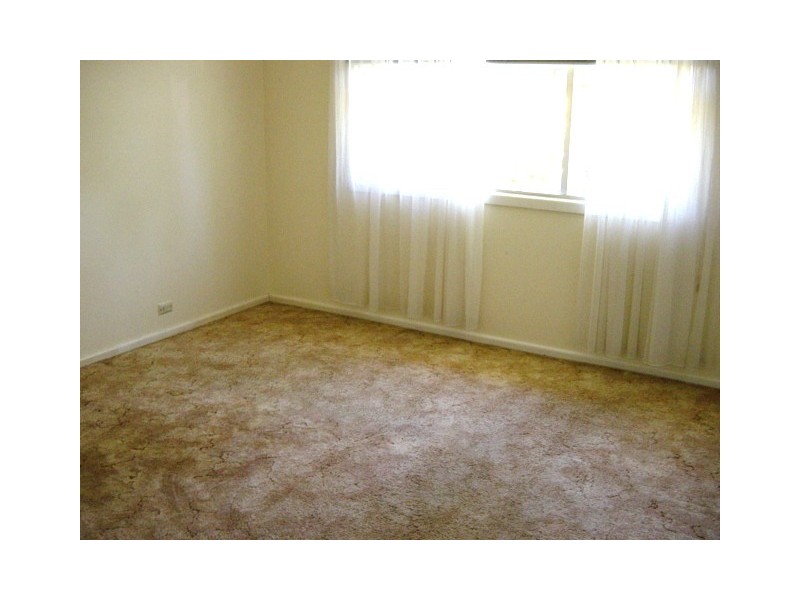 Fairfield West NSW 2165