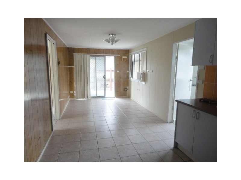 Fairfield West NSW 2165