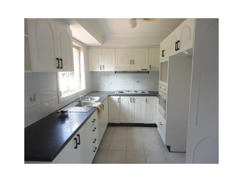 Fairfield East NSW 2165