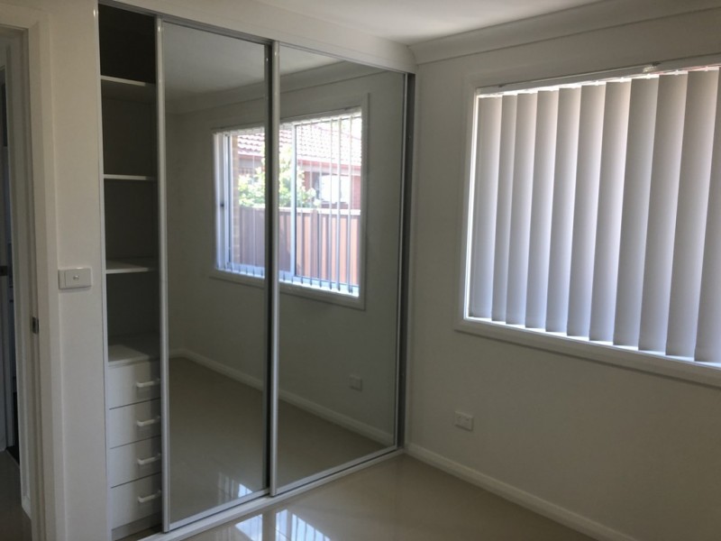 Fairfield West NSW 2165