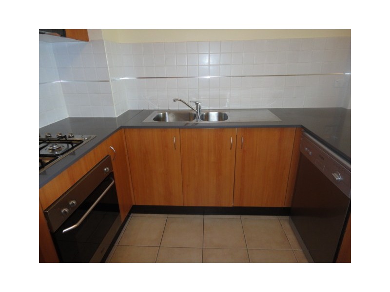 Fairfield NSW 2165