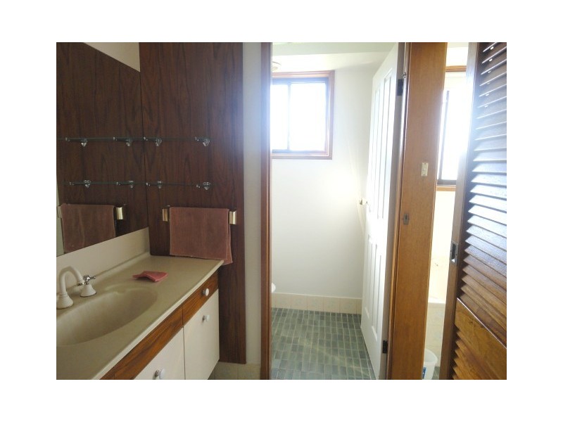 Edensor Park NSW 2176