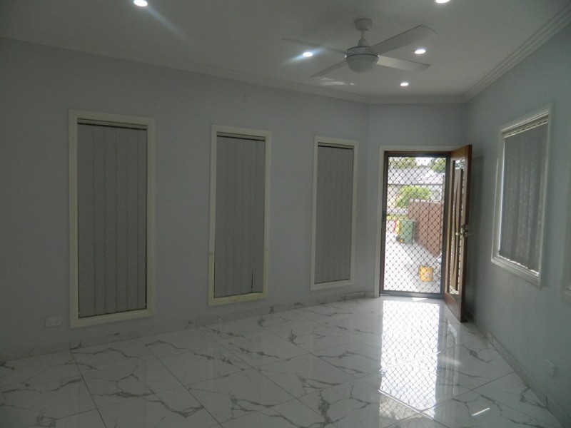 Fairfield East NSW 2165