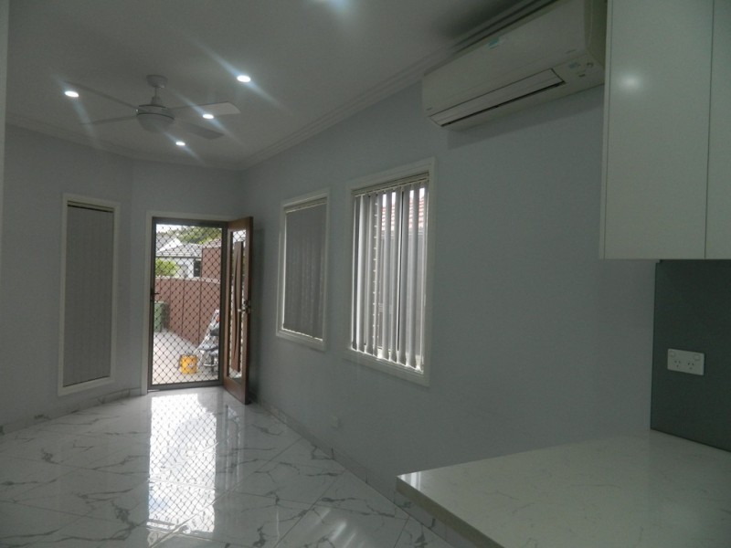 Fairfield East NSW 2165