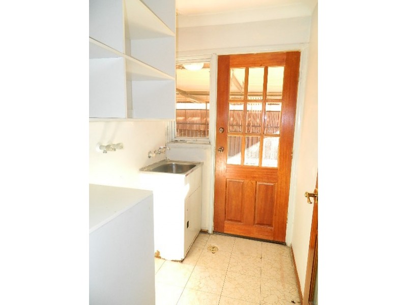 Bossley Park NSW 2176