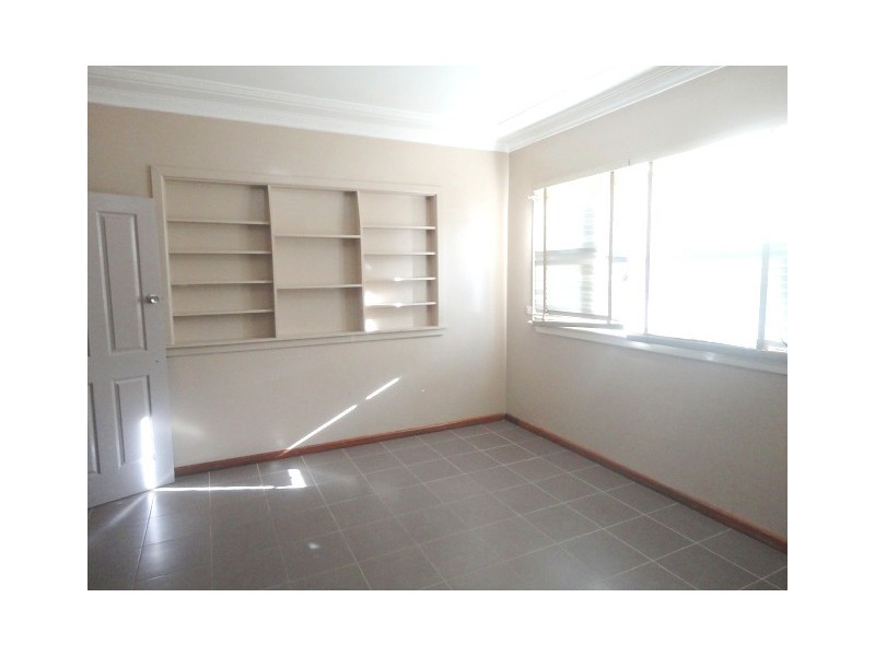 Fairfield West NSW 2165