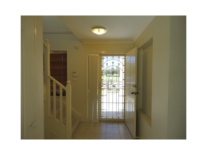 Fairfield East NSW 2165