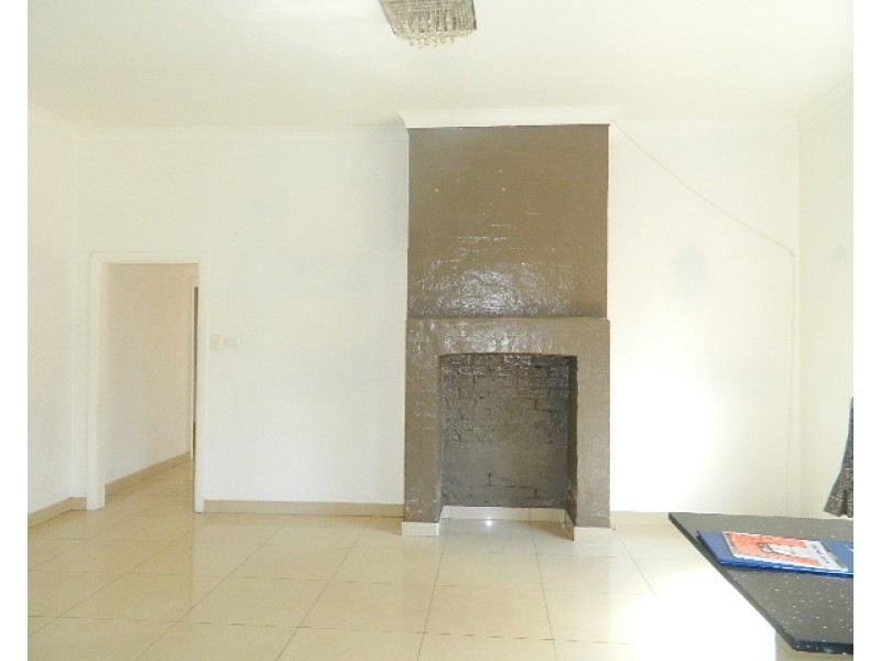 Fairfield East NSW 2165