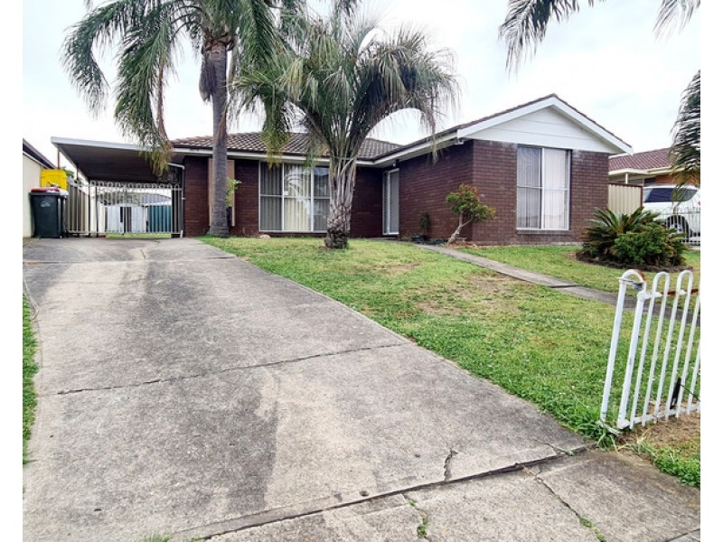 9 AYRSHIRE STREET, Bossley Park NSW 2176