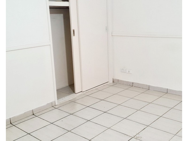 9 AYRSHIRE STREET, Bossley Park NSW 2176