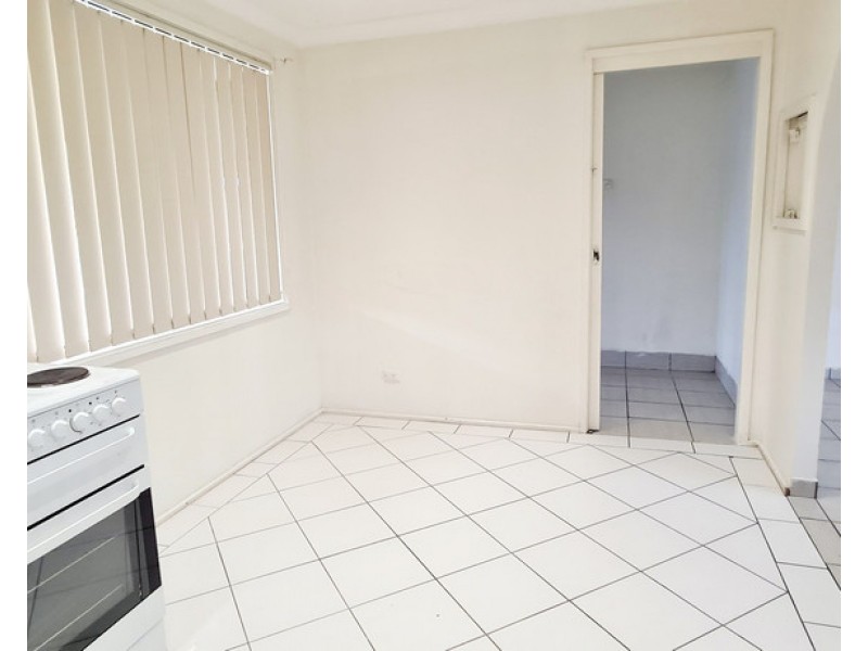 9 AYRSHIRE STREET, Bossley Park NSW 2176