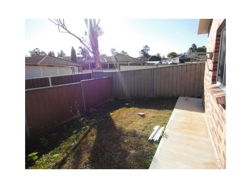 Edensor Park NSW 2176