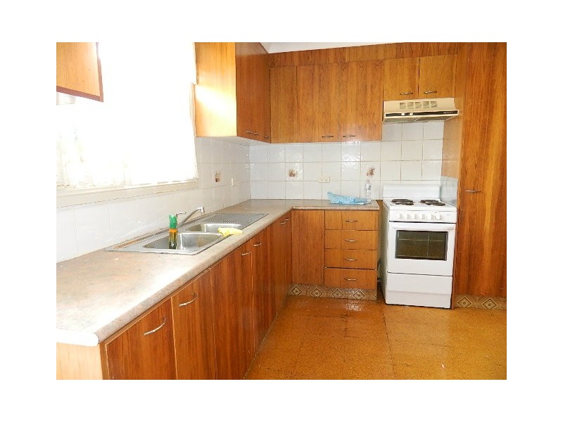 Fairfield West NSW 2165