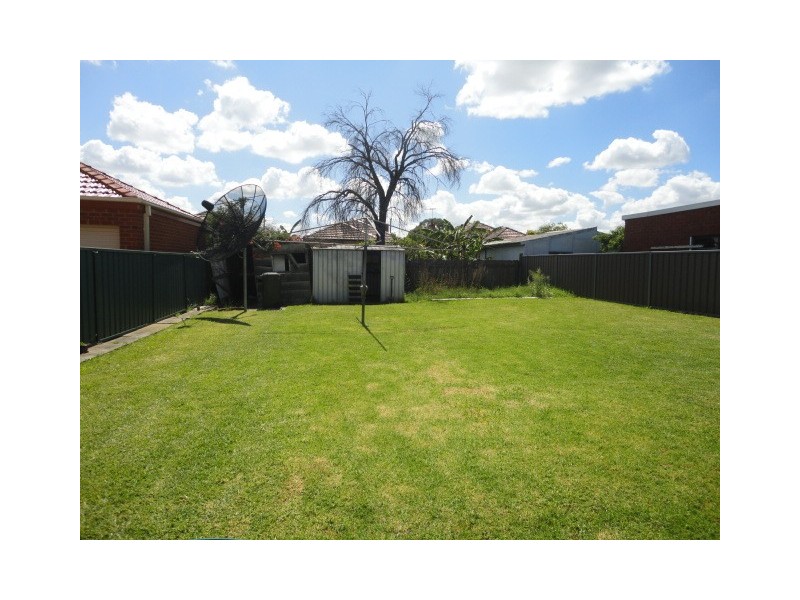 Fairfield East NSW 2165