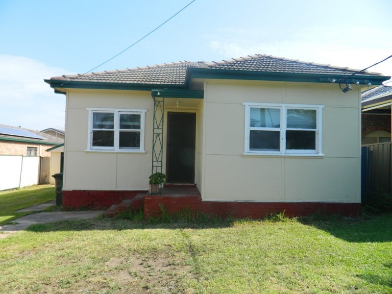 Fairfield West NSW 2165