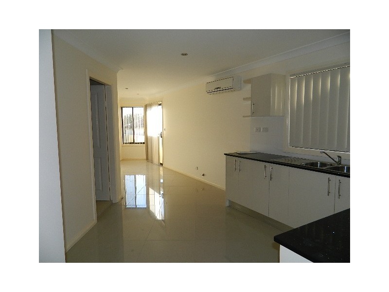 Fairfield West NSW 2165