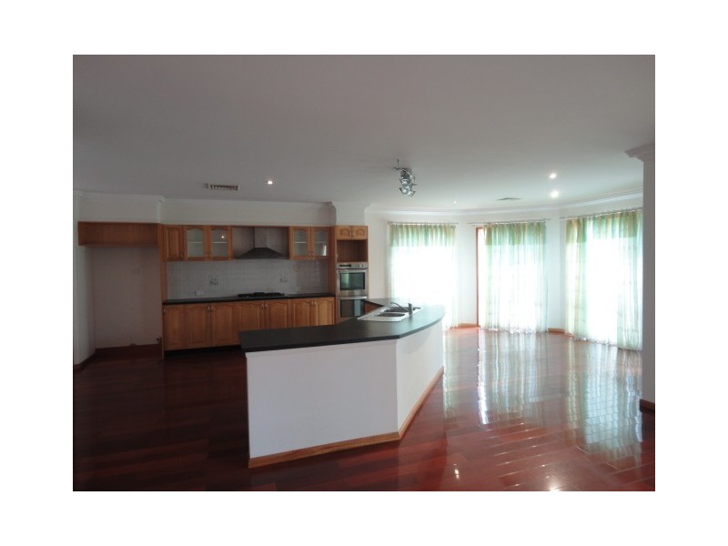 West Hoxton NSW 2171