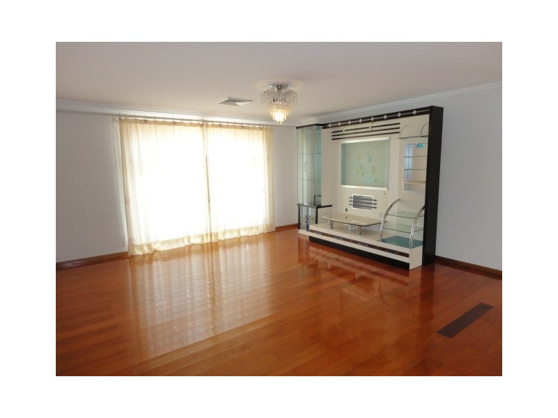 West Hoxton NSW 2171