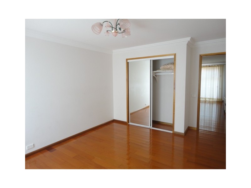 West Hoxton NSW 2171