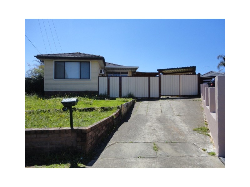 Fairfield West NSW 2165