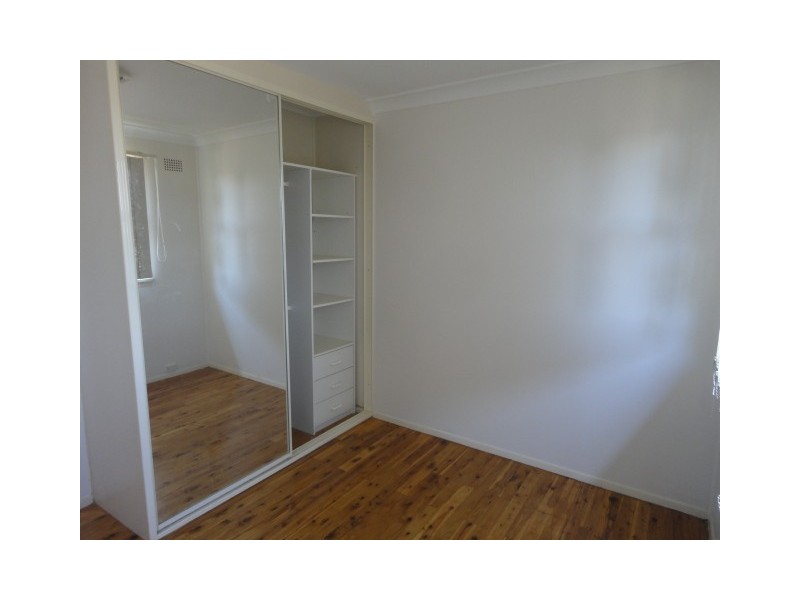 Fairfield West NSW 2165