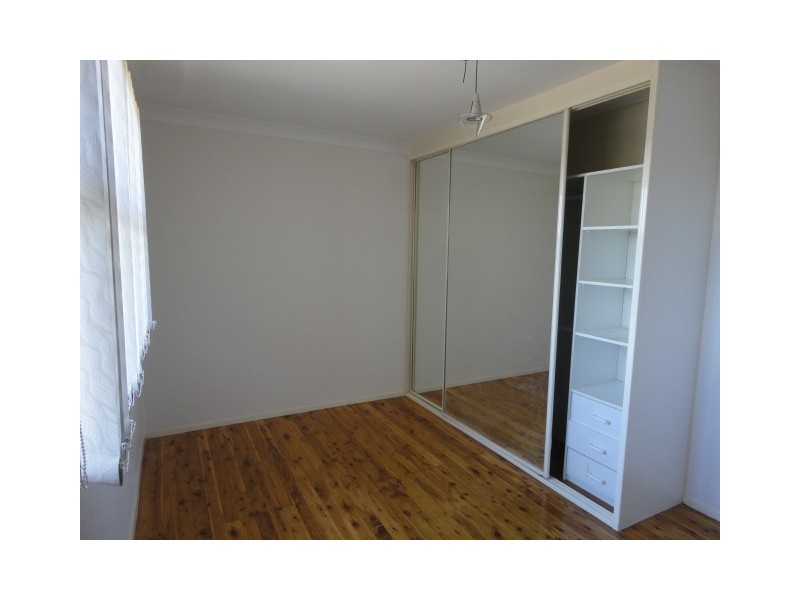 Fairfield West NSW 2165