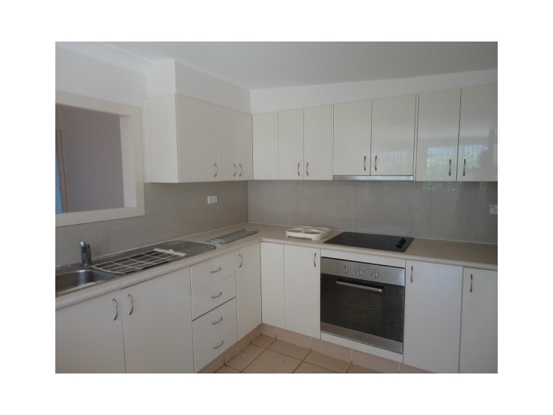 Fairfield West NSW 2165