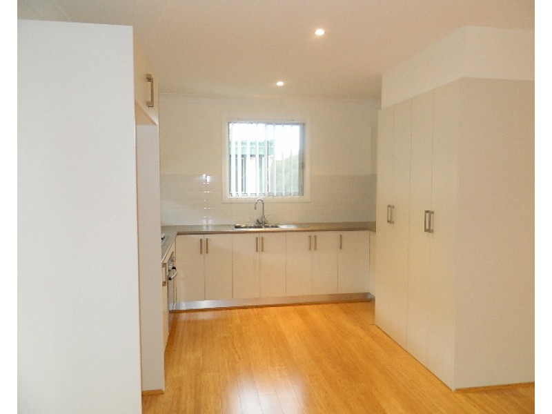 39A NEERINI AVENUE, Smithfield NSW 2164