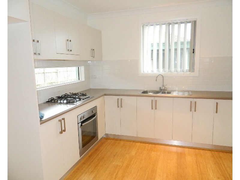 39A NEERINI AVENUE, Smithfield NSW 2164