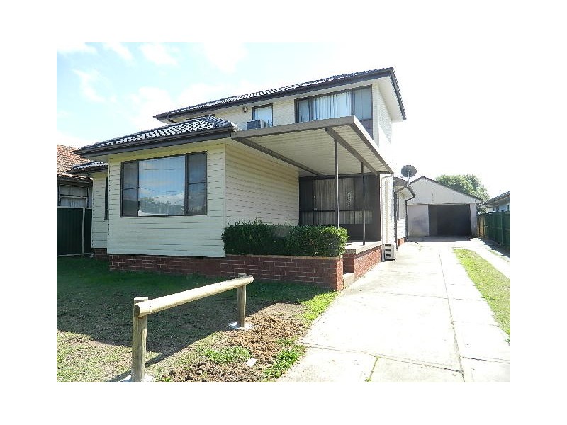 Fairfield West NSW 2165