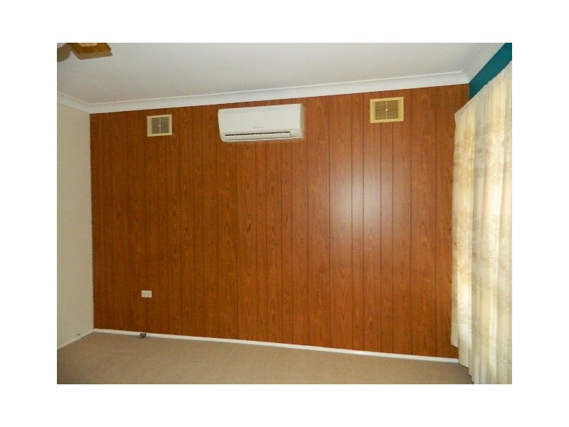 Fairfield West NSW 2165