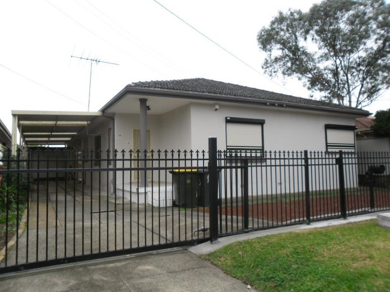 Fairfield East NSW 2165