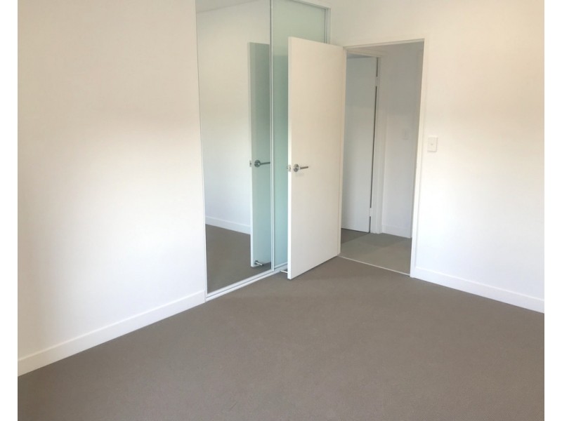 33/117-119 Bowden Street, Meadowbank NSW 2114