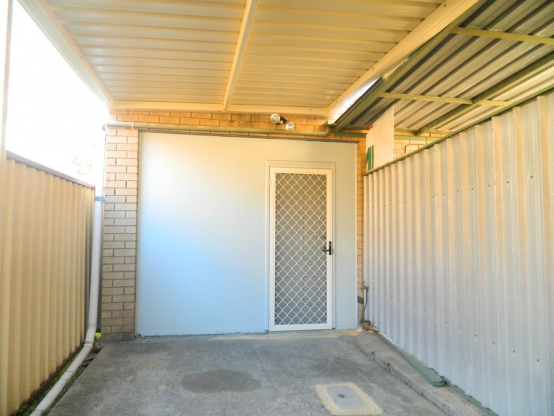 Fairfield West NSW 2165