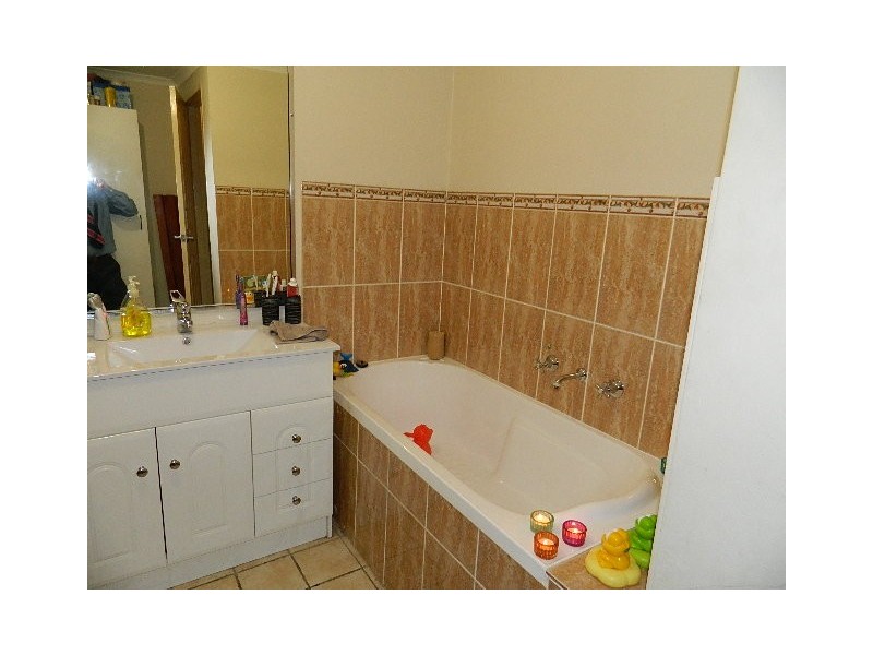 Fairfield NSW 2165
