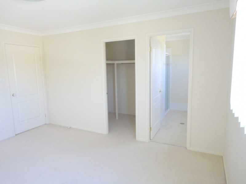 Fairfield East NSW 2165