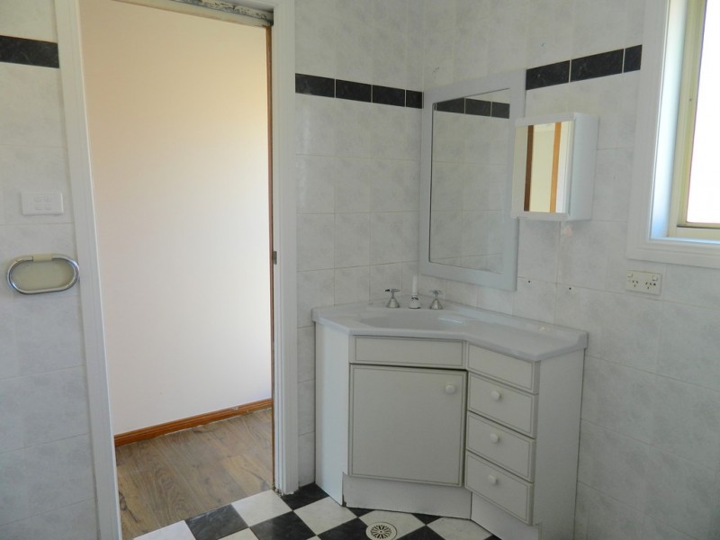 Fairfield East NSW 2165