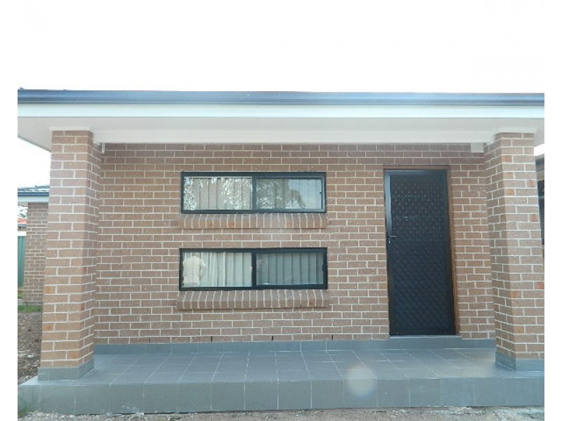 20a CHAUCER STREET, Wetherill Park NSW 2164