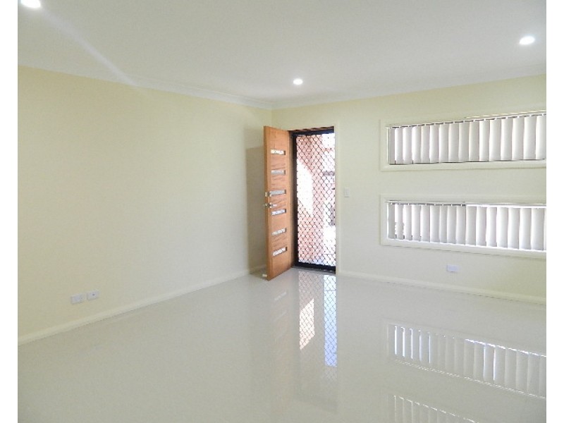20a CHAUCER STREET, Wetherill Park NSW 2164