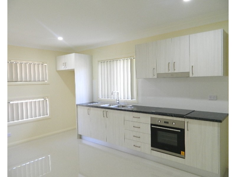 20a CHAUCER STREET, Wetherill Park NSW 2164