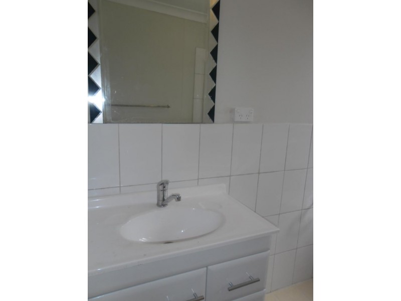 Fairfield East NSW 2165