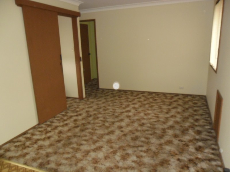 Fairfield West NSW 2165