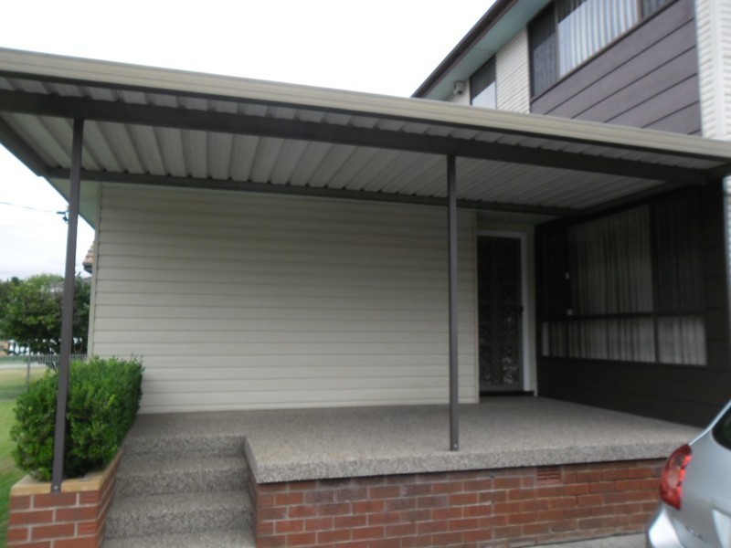 Fairfield West NSW 2165