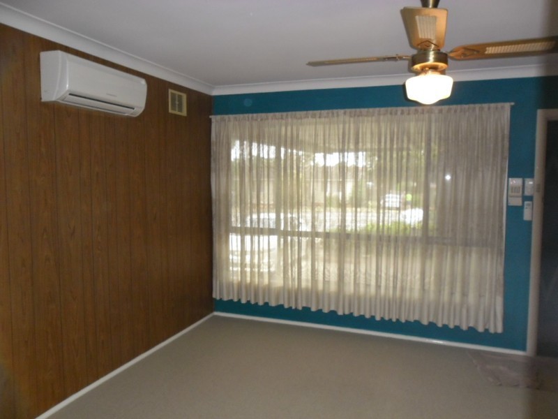 Fairfield West NSW 2165