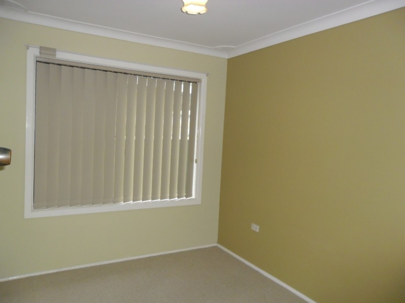 Fairfield West NSW 2165