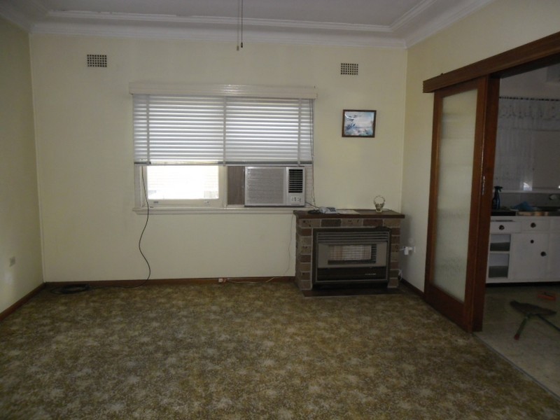 Fairfield West NSW 2165